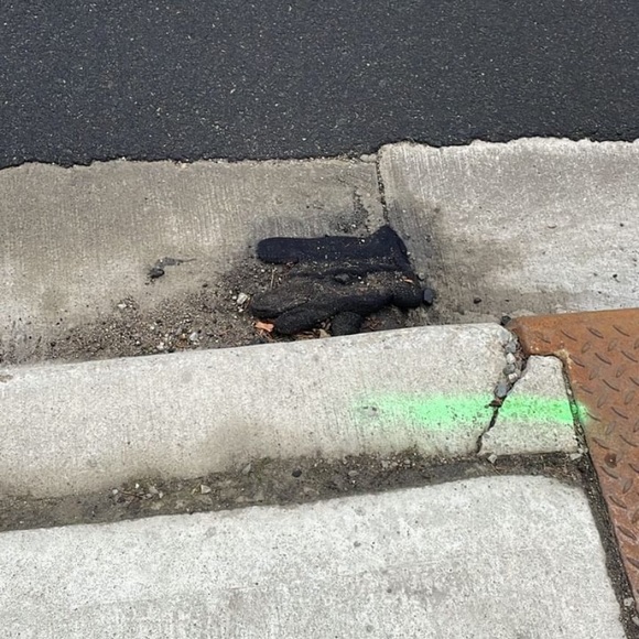 Fjall Raven sweater ๐ฉถ - Picture 3 of 7